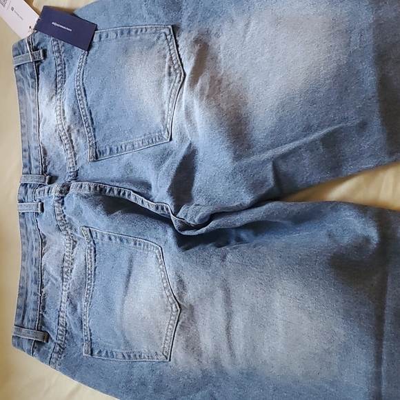 Jeans- SOLD - Picture 3 of 4